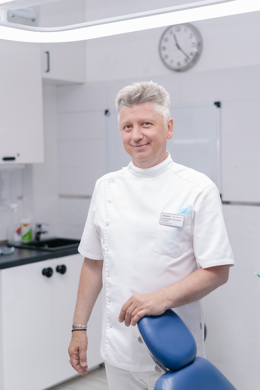 Dr Mark Stetson